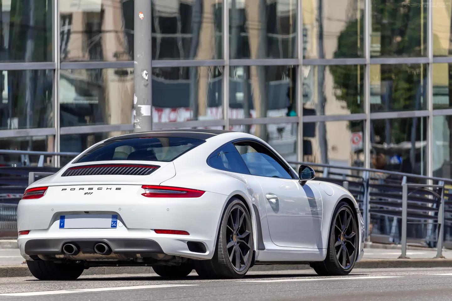 Porsche 911 Carrera S